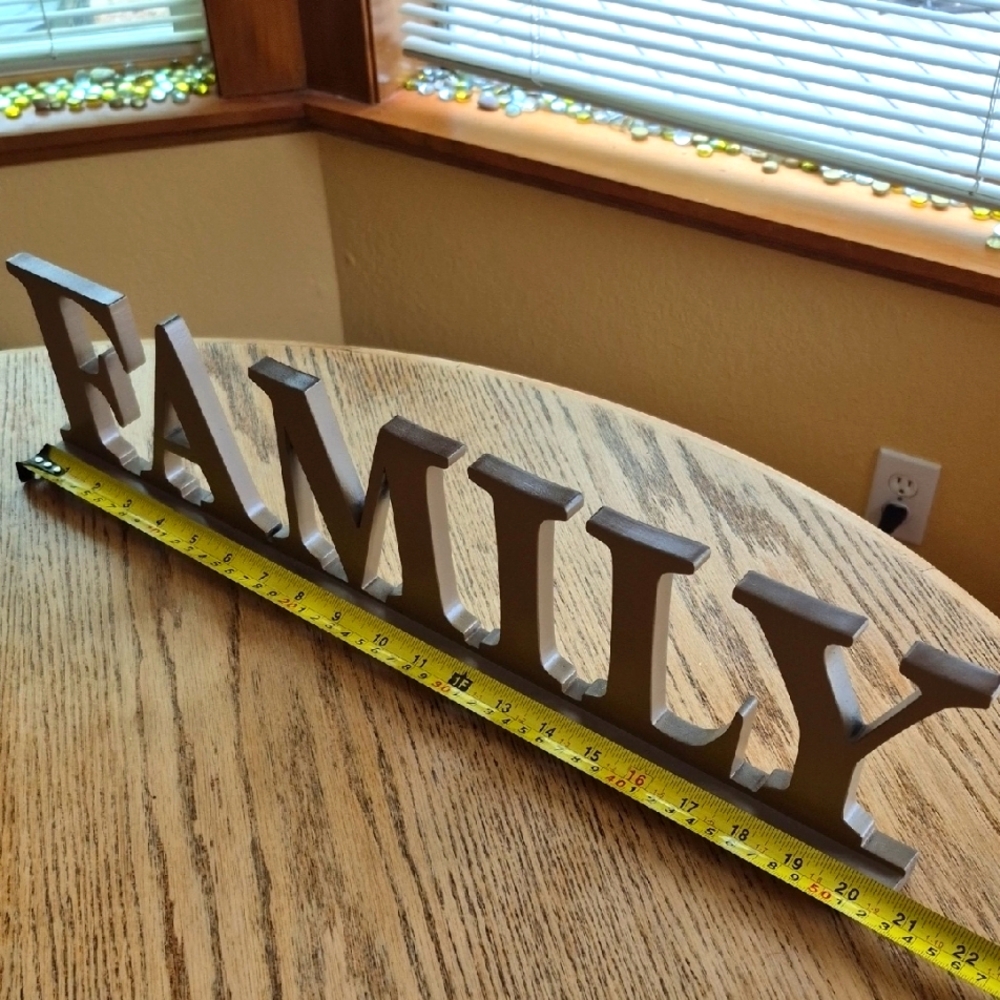 Family Sign Decor - Picture 3 of 5